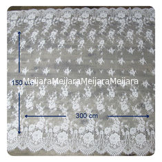China Eco - Friendly Dyeing Wedding Dress Chantilly Lace Fabric , Ivory Repeated Floral supplier