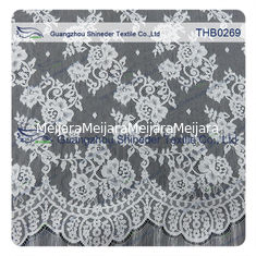 China Countless flowers  3*1.5m size  100% nylon chantilly lace fabric for Wedding dress supplier