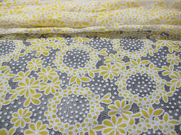 Cotton Circle Colored Polyester Burnout Allover Flower Lace Fabric for Kid Clothes supplier